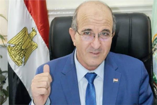 الدكتور طارق سليمان رئيس قطاع الثروة الحيوانية والداجنة 