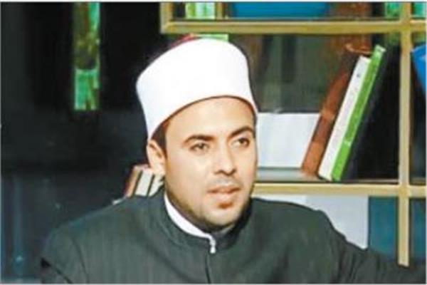 الدكتور عبد الله سلامة عضو مركز الأزهر للفتوى الإلكترونية