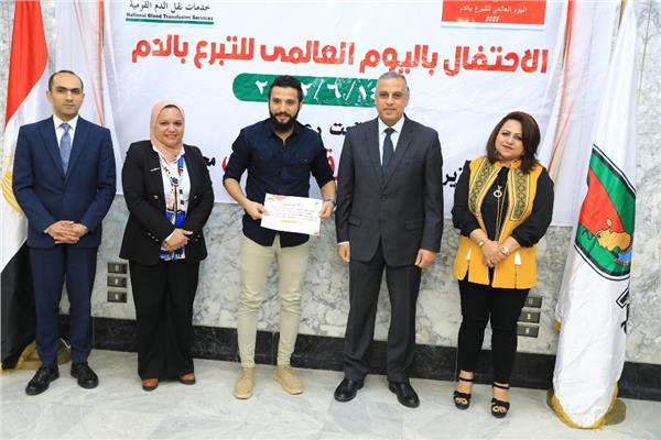 اللواء طارق الفقي محافظ سوهاج