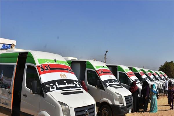 قافلة طبية بالقري الأكثر إحتياجاً غرب النيل.. ومحافظ أسوان:توفير كافة أوجه الدعم 