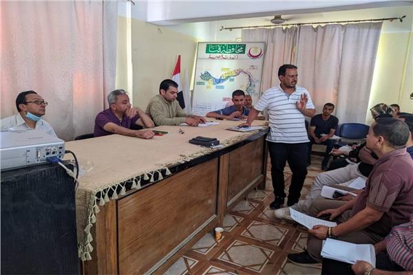 صحة قنا تناقش إنطلاق المشروع القومي للرعايات والحضانات 