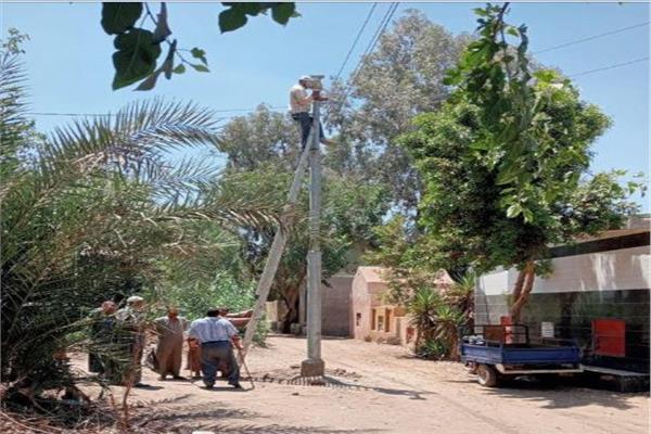 صيانة أعمدة الإنارة