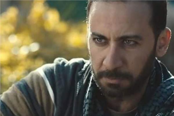 عابد عنانى
