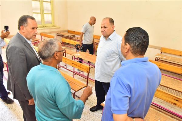 اللواء عصام سعد محافظ أسيوط