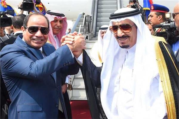  الرئيس عبدالفتاح السيسي وخادم الحرمين الشريفين الملك سلمان بن عبد العزيز