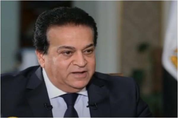 الدكتور خالد عبد الغفار، وزير التعليم العالي والقائم بأعمال وزير الصحة والسكان
