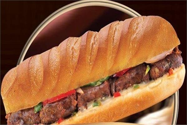  سندوتش يخنى السجق البقرى مع المشروم
