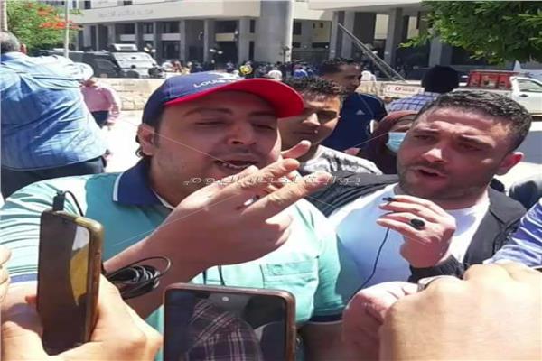 الأهالي تطالب بالقصاص العاجل من قاتل فتاة المنصورة