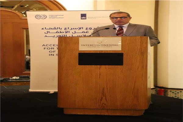 محمد سعفان وزير  القوي العاملة
