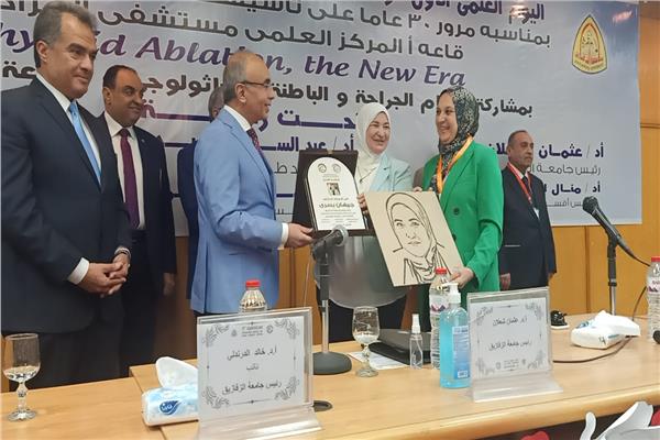  الدكتور عثمان شعلان رئيس جامعة الزقازيق