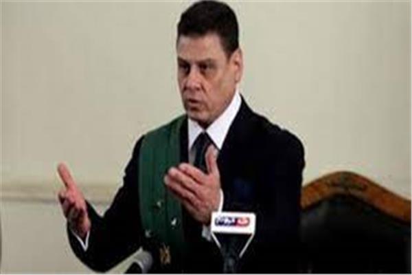 هيئة المحكمة برئاسة المستشار محمد شيرين فهمى