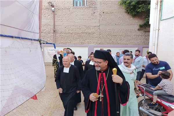 الأنبا بشارة يشارك في إحتفال النذور الأولى   