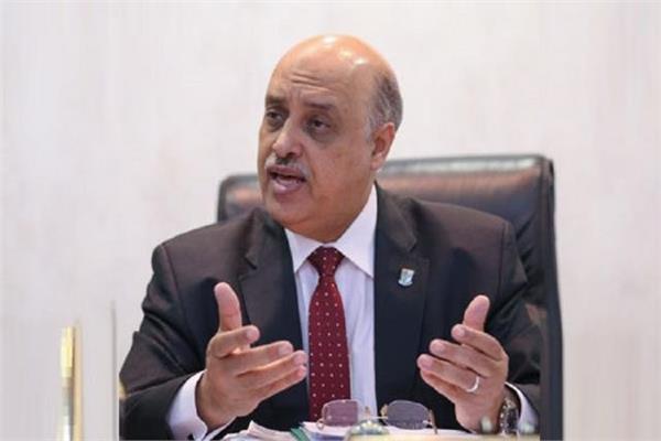  د.م حسام الدين مصطفى رزق 