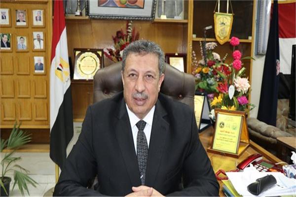  يوسف الديب وكيل وزارة التربية والتعليم بالبحيرة