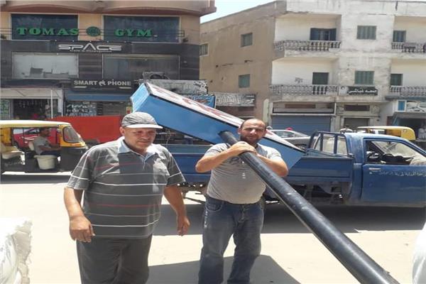 رفع ٧٥٥ حالة إشغال طريق مخالف بنطاق٣ مراكز بالبحيرة. 