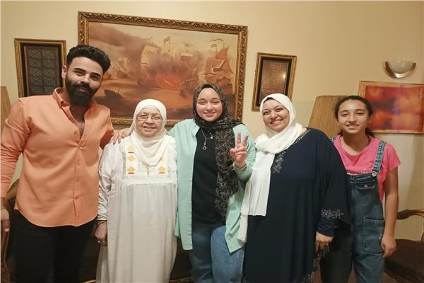 الطالبه  هاجر عباس محمود 