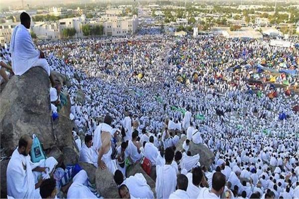 النائب العام السعودي يحذر من رفع الشعارات المذهبية والسياسية خلال موسم الحج