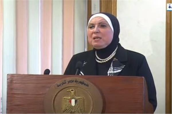 الدكتورة نيفين جامع وزيرة التجارة والصناعة