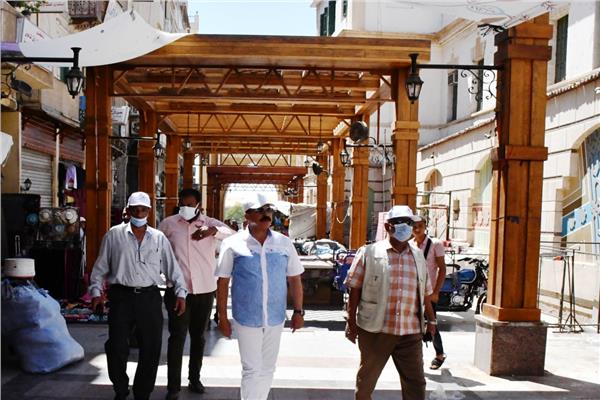 محافظ أسوان يتفقد أعمال تطوير بمسجد بدر لتحويله لبانوراما جمالية 