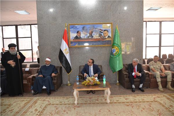  نائب محافظ الاسماعيلية  يستقبل المهنئين بعيد الأضحى المبارك