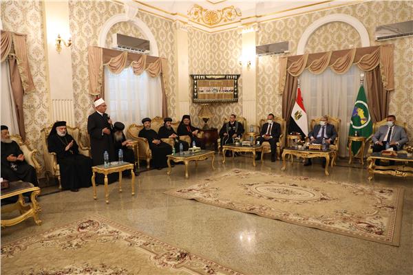 محافظ المنيا يستقبل المهنئين بعيد الأضحى وسط أجواء من الفرحة بالأيام المباركة