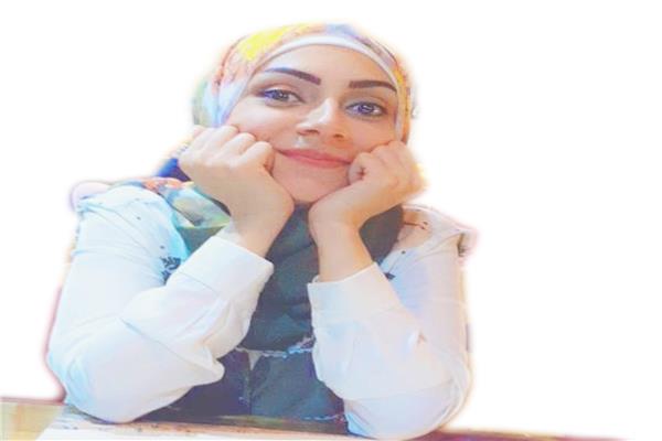 الأم نورا