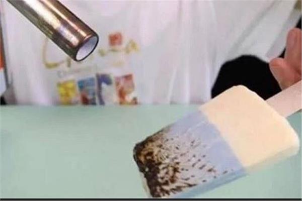 شركة صينية تبتكر آيس كريم لا يذوب