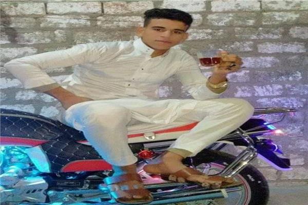  صورة شاب لقي مصرعة غرقا بنيل العياط