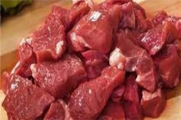 ذبح وتوزيع لحوم الأضاحي