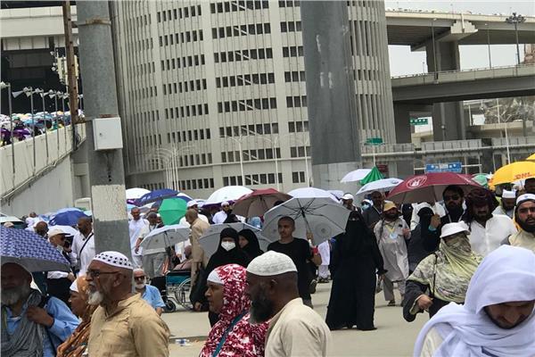 ندوات لكبار الوعاظ و فنادق قريبة للكعبة للاقتصادي... تفاصيل الحج السياحي ٢٠٢٢