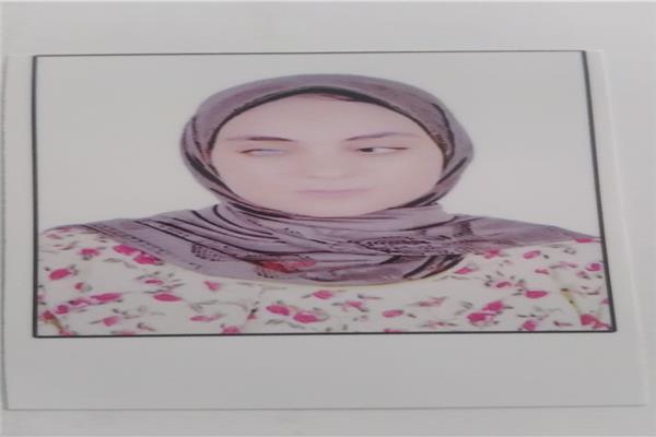  الطالبة ياسمين حسين نتعى حسين