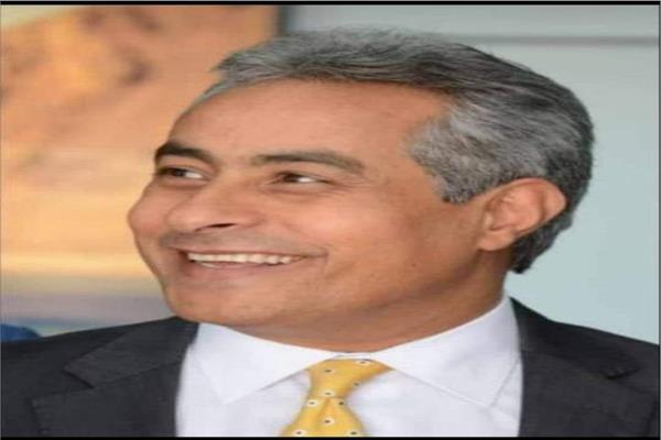 حسن شحاتة رئيس الاتحاد العام لنقابات عمال مصر