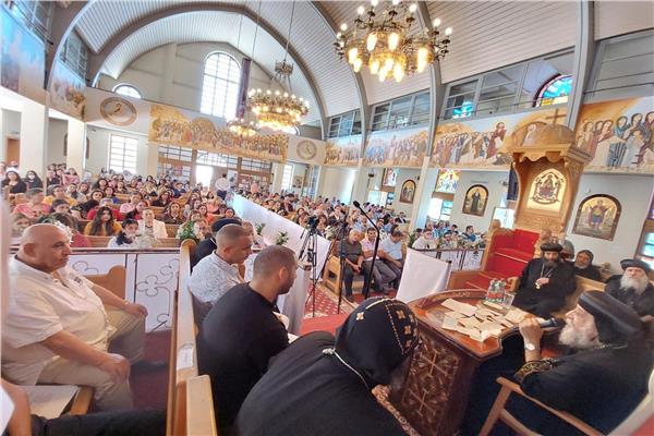  البابا تواضروس يجتمع بأبناء "عذراء الزيتون" في ڤيينا