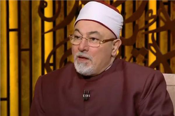 الشيخ خالد الجندي عضو المجلس الأعلى للشؤون الإسلامية