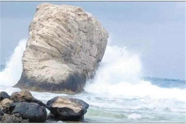 ارتفاع الأمواج وزيادة حالات التعرض للغرق فى الشواطئ المفتوحة