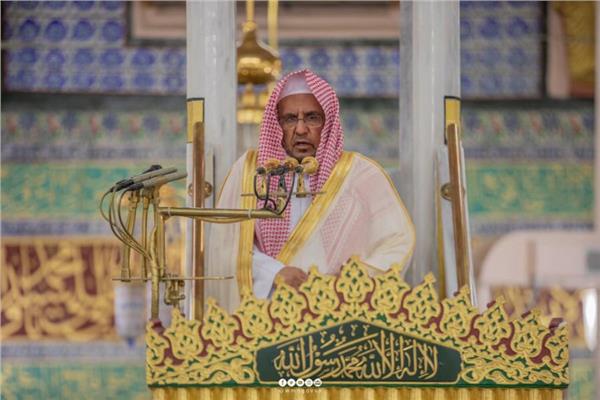  الشيخ الدكتور حسين بن عبد العزيز آل الشيخ