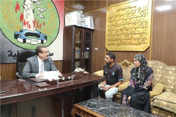 محافظ المنوفية يلتقي أهالي قرية ساقية أبو شعرة   لبحث مطالبهم 