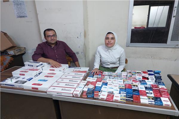 تحرير ٣١ محضر لمحال تجارية بالاسكندريه لبيع السجائر بأزيد من أسعارها 