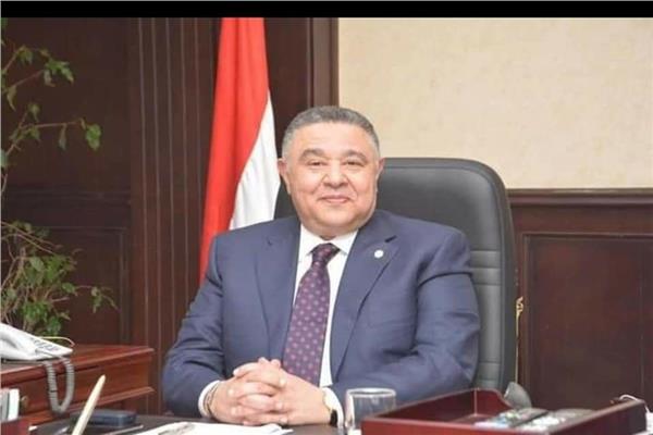 اللواء عمرو حنفي محافظ البحر الأحمر