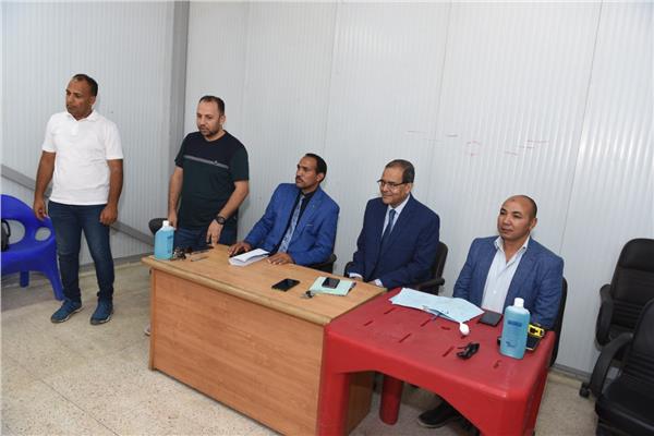 *رئيس جامعة سوهاج يتفقد اختبارات القدرات بكلية التربية الرياضية* 