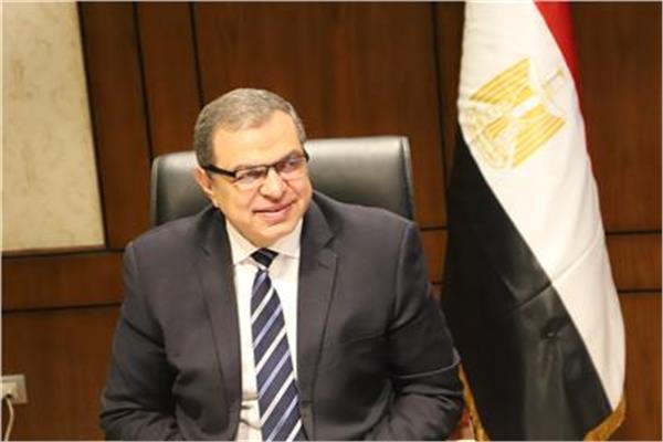 وزير القوي العاملة محمد سعفان