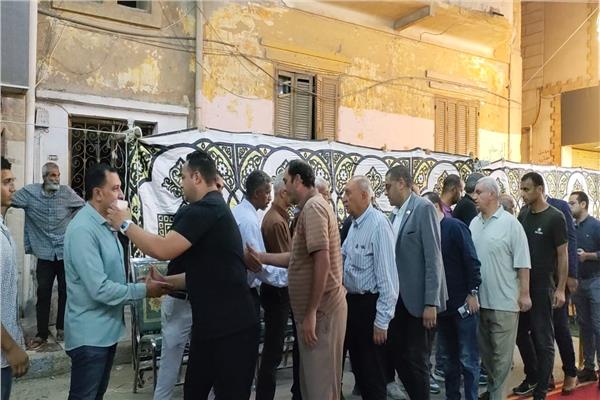  حمص يتلقي واجب العزاء في وفاة والدته 