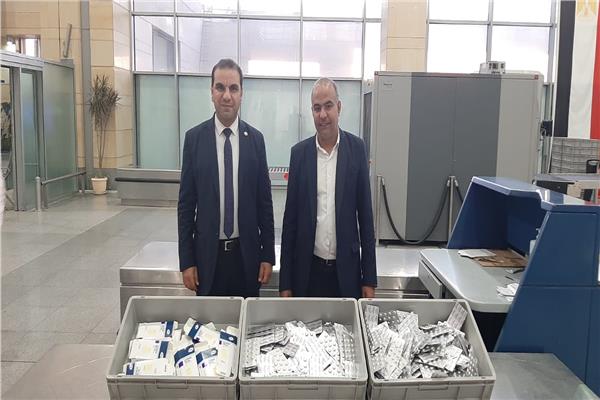 محاولة راكبة تهريب أدوية بشرية