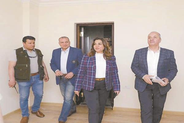 د. منال عوض محافظة دمياط