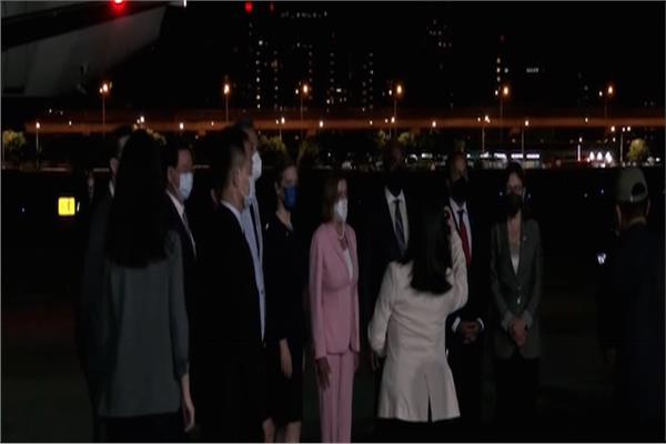 نانسي بيلوسي فور وصولها لتايوان