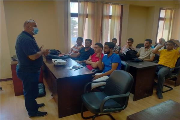 تدريب لطلاب جامعة الدلتا التكنولوجية