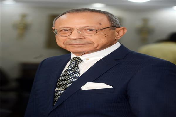  رؤوف السيد علي رئيس حزب الحركة الوطنية المصرية