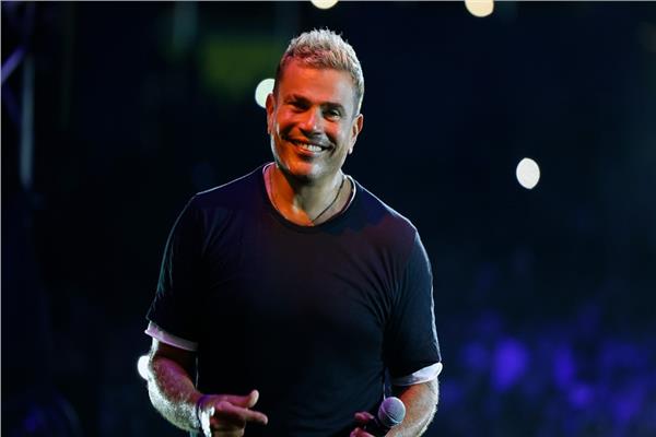 عمرو دياب