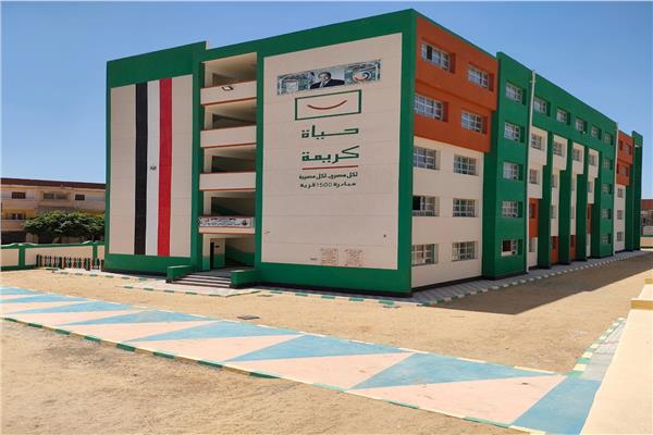  محافظ البحيرة :  متابعة مستمرة ل  ٣٩٦٧ مشروعاً جارى تنفيذه بقرى حياة كريمة  