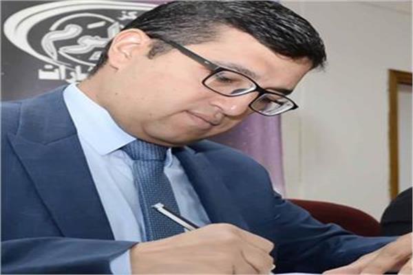 الدكتور أسامة السعيد